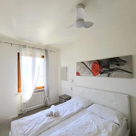 Aparthotel Relais Olivi Costermano